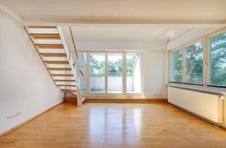 Wohnung kaufen in 14129 Berlin, Berlin - Lichtdurchflutete Maisonettewohnung mit Terrasse in bester Lage