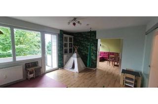 Wohnung kaufen in Eugen-Richter-Str. 159, 76187 Karlsruhe, Karlsruhe - Lichtdurchflutete und ruhiggelegene Wohnung mit zwei Balkonen