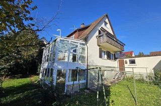 Haus kaufen in 73655 Plüderhausen, Plüderhausen - Plüderhausen: Ursprüngliches Zweifamilienhaus mit großem Garten und sehr guter Lage