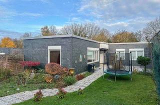 Einfamilienhaus kaufen in 44892 Bochum, Bochum - Familientraum: Bungalow mit schönem Garten und Stellplatz in Bochum Langendreer - Erbbaurecht