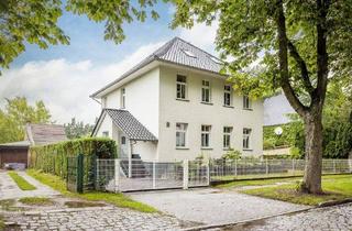 Einfamilienhaus kaufen in 15366 Neuenhagen, Neuenhagen bei Berlin - Einfamilienhaus mit Einliegerwohnung nahe Rennbahn Hoppegarten