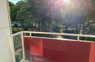 Wohnung kaufen in 42329 Wuppertal, Wuppertal - 3ZKB Wohnung mit Balkon in Wuppertal-Vohwinkel zu verkaufen