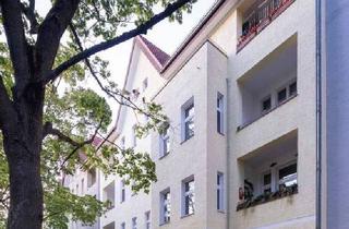 Wohnung kaufen in Amendestraße 29, 13409 Berlin, Berlin - Grün wohnen in Reinickendorf - 2-Zimmer-Altbau mit Südbalkon, vermietet mit Option zur Eigennutzung!