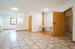 Haus kaufen in 89567 Sontheim, Sontheim a.d. Brenz - Sofort wohlfühlen: Freie 3-Zi.-Wohnung mit Stellplatz