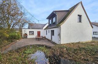 Einfamilienhaus kaufen in 53567 Asbach, Asbach - Dornröschenschlaf! EFH mit Garage auf großem Areal bei Asbach. 10 Min. A3, 30 Min. Bonn.