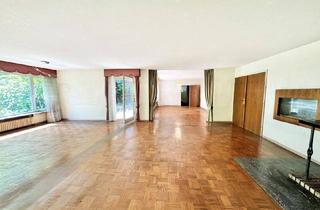 Einfamilienhaus kaufen in 70569 Stuttgart, Stuttgart - Großzügiges Einfamilienhaus in begehrter Lage