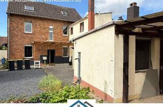 Einfamilienhaus kaufen in 50169 Kerpen, Kerpen - Freistehendes Einfamilienhaus mit viel Platz und guter Lage, großer Innenhof inklusive