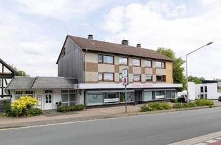 Haus kaufen in 32760 Detmold, Detmold / Spork-Eichholz - Für Investoren & Unternehmer: Solides Mehrparteienhaus mit Gewerbeanteil in Detmold