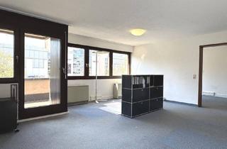 Wohnung kaufen in 71063 Sindelfingen, Sindelfingen - Zentral gelegene 2,5-Zimmer-Wohnung mit Westterrasse & Garagenbox in Sindelfingen