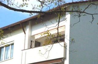 Wohnung kaufen in 70499 Stuttgart, Stuttgart (-Bergheim) - Behagliche 4-ZIMMER-WOHNUNG mit Erbbaurecht, derzeit vermietet, mit 2 Balkonen und Blick ins Grüne in STUTTGART-WEILI...