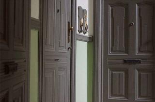 Wohnung kaufen in Stephanstraße 31, 12167 Berlin, Berlin - Investitionsgelegenheit im denkmalgeschützten Jugendstil-Altbau - VERMIETET