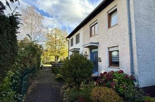 Haus kaufen in 96135 Stegaurach, Stegaurach - Raumwunder - Reihenmittelhaus mit Carport und Stellplatz in Stegaurach-Debring zu verkaufen