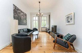 Wohnung kaufen in Prenzlauer Allee 88, 10439 Berlin, Berlin - Renovated comfortable flat with lift, 2 balconies and fitted kitchen