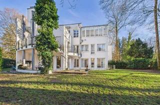 Haus kaufen in 81545 München, München - Exklusive Maisonette - Menterschwaige, Isarlage - mit 430 m² Privatgarten und Haus-Charakter