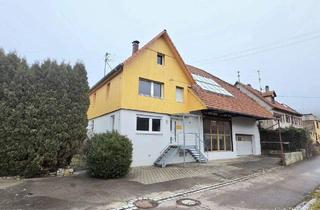 Haus kaufen in 72818 Trochtelfingen, Trochtelfingen - Wohnhaus mit Ausbaureserve, Tenne und zusätzlichem Grundstück