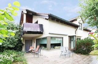 Einfamilienhaus kaufen in 71364 Winnenden, Winnenden - Komfortables freistehendes Einfamilienhaus mit Einliegerwohnung und idyllischem Garten in ruhiger Lage