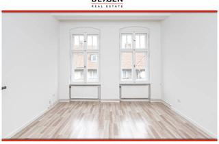 Wohnung kaufen in 13507 Berlin, Berlin - Frisch renovierte, helle 2-Zimmer-Altbauwohnung in Berlin-Tegel