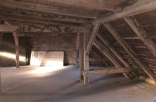 Wohnung kaufen in 12161 Berlin, Berlin - Altbau-Perle: DG-Ausbau bereits bewilligt