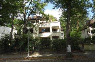 Wohnung kaufen in Straße 70, 14193 Berlin, Berlin - 14193 Berlin-Grunewald, ruhig in allerbester Wohnlage im 1.OG, hochwertige Grundsanierung, komplette EBK, große Terrasse - zusätzlich Tiefgaragenplatz