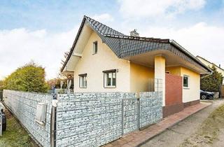 Einfamilienhaus kaufen in 13059 Berlin, Berlin - Einfamilienhaus am Stadtrand in Wartenberg
