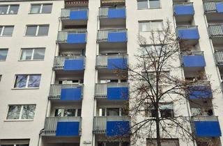 Wohnung kaufen in Borussiastraße, 12103 Berlin, Berlin - Ruhig und doch zenral, Südbalkon und Stellplatz, nahe Tempelhofer Feld und Ringbahn