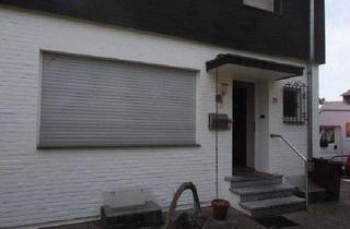 Doppelhaushälfte kaufen in Am Hommelsbach 28, 41066 Mönchengladbach, Mönchengladbach - Renovierungsbedürftiges EFH in ruhiger Lage von MG-Bettrath