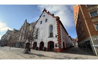 Wohnung kaufen in 78050 Villingen-Schwenningen, Villingen-Schwenningen - Repräsentative 5-Zimmer Eigentumswohnung oder Kanzlei-Büro-Praxisräume