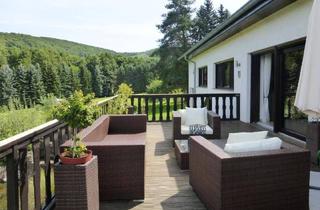 Haus kaufen in 36381 Schlüchtern, Schlüchtern - AUMÜLLER-Immobilien - Naturnahes modernes Wohnen und Arbeiten mit vier Wohneinheiten in herrlicher Natur