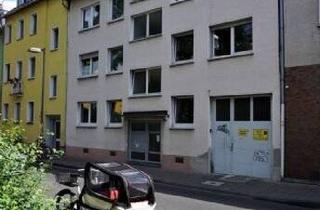 Wohnung kaufen in 50676 Köln, Köln - Großzügige Einzimmerwohnung vis a vis zum Rheinauhafen zu verkaufen