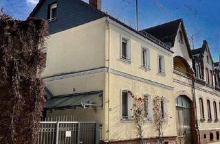 Einfamilienhaus kaufen in 65201 Wiesbaden, Wiesbaden - Schmuckes Einfamilienhaus in Schierstein freut sich über neue Eigentümer!