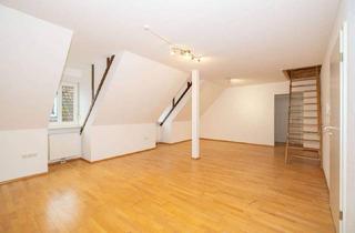 Wohnung kaufen in 97421 Schweinfurt, Schweinfurt - Stilvolle 4-Zimmer-Wohnung mit Dachterrasse im Herzen von Zürch