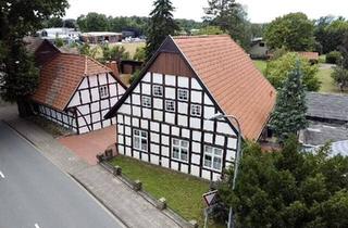 Haus kaufen in 32351 Stemwede, Stemwede-Dielingen - Charme, Geschichte & Perspektive - Fachwerkliegenschaft mit Seele in Stemwede-Dielingen!