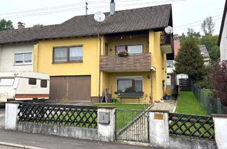 Haus kaufen in 89555 Steinheim, Steinheim - Zweifamilienhaus mit viel Potenzial und Charme