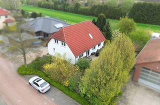 Haus kaufen in 31547 Rehburg-Loccum, Rehburg-Loccum - Großzügiges Ein- oder Zweifamilienhaus in bevorzugter Feldrandlage!