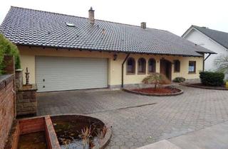 Haus kaufen in 66663 Merzig, Merzig - Großzügiges Wohnhaus mit Einliegerwohnung in ruhiger, sonniger Lage von Merchingen zu verkaufen!