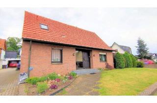 Haus kaufen in 49088 Osnabrück, Osnabrück - Geräumiges EFH mit ELW, Terrasse, Balkon, kleinem Garten und Garage in ruhiger Lage