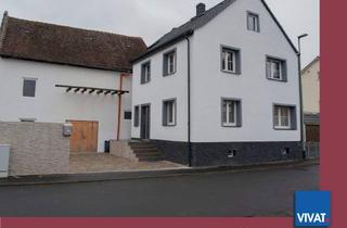 Haus kaufen in 63667 Nidda, Nidda - Saniertes EFH mit großes Scheune und einer tollen Terrassen-Option.