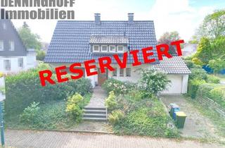 Einfamilienhaus kaufen in 59439 Holzwickede, Holzwickede - Freistehendes Einfamilienhaus mit Garage in zentraler Lage von Holzwickede