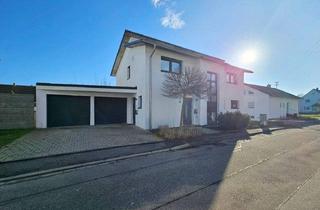 Einfamilienhaus kaufen in 89584 Ehingen, Ehingen - Einfamilienhaus, KfW 55, mit vermieteter Einliegerwohnung