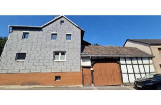 Haus kaufen in Pecher Hauptstr. 5, 53343 Wachtberg, Wachtberg - ***Hanglage-Grundstück 960 m² in Wachtberg-Pech***Vielseitig bebauberes großes Grundstück mit alten Haus***