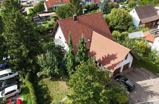 Haus kaufen in 74912 Kirchardt, Kirchardt - GLOBAL INVEST SINSHEIM | Großzügiges Zweifamilienhaus mit 220m² Wohnfläche und 1.000m² großem Gartengrundstück