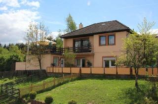 Haus kaufen in 54636 Hütterscheid, Hütterscheid - Ein- Zweifamilienhaus mit großem Garten und tollem Fernblick