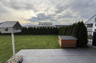 Wohnung kaufen in Niedernhausener Weg 12, 65510 Idstein, Idstein - Neuwertige 3 Zimmer Erdgeschoss-Wohnung mit Garten