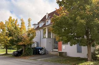Wohnung kaufen in Walbenstraße 27, 72127 Kusterdingen, Lichtdurchflutete 3-Zimmer-Wohnung mit Balkon und Stellplatz in Wankheim