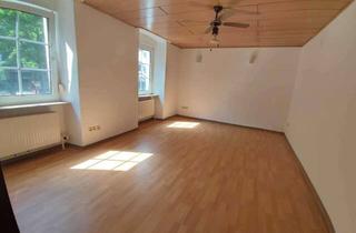 Wohnung kaufen in 55606 Kirn, Renovierte Zwei-Zimmer-EG-Wohnung im Zentrum von Kirn