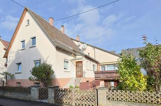 Wohnung kaufen in 71272 Renningen, Dachgeschosswohnung mit Südost-Loggia in kleiner Eigentümergemeinschaft