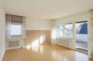 Wohnung kaufen in 71272 Renningen, Dachgeschosswohnung mit Südost-Loggia in kleiner Eigentümergemeinschaft