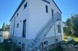 Wohnung mieten in 86391 Stadtbergen, Vollmöblierte Einliegerwohnung für eine Person in schönem Neubauhaus