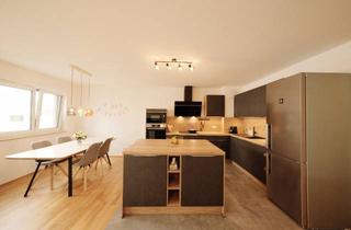 Wohnung mieten in Hägleweg 11, 88045 Friedrichshafen, Neubau vollmöblierte 3-Zimmer-Wohnung mit Balkon und EBK in Friedrichshafen