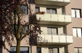 Wohnung mieten in Ruhstrathöhe 30, 37085 Göttingen, Ruhstrathöhe/Geismar: Ansprechende 4 Zimmerwohnung mit herrlichem Balkon